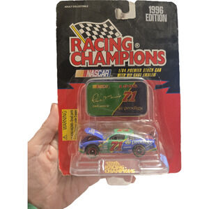 Racing Champions 1996 Dave Marcis #71 Prodigy 1/64 Premier Stock Car NIB Nascar